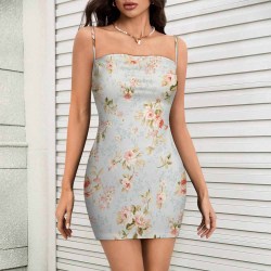 Fashionable strapless dress