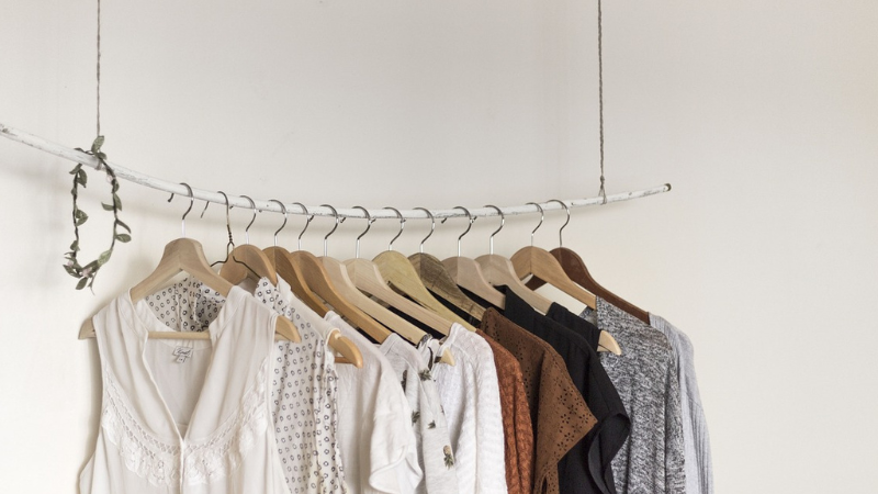 choose the right clothing to dropship dropshipping clothes suppliers