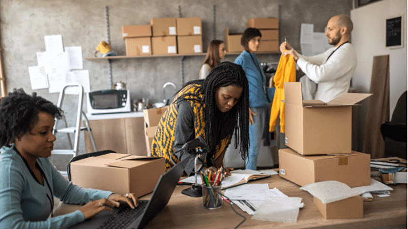 Ecommerce and Dropshipping ecommerce vs dropshipping