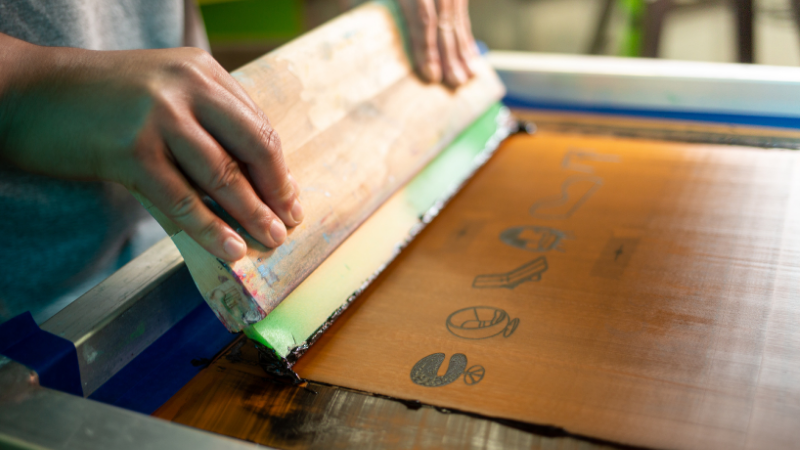 screen printing vs heat press