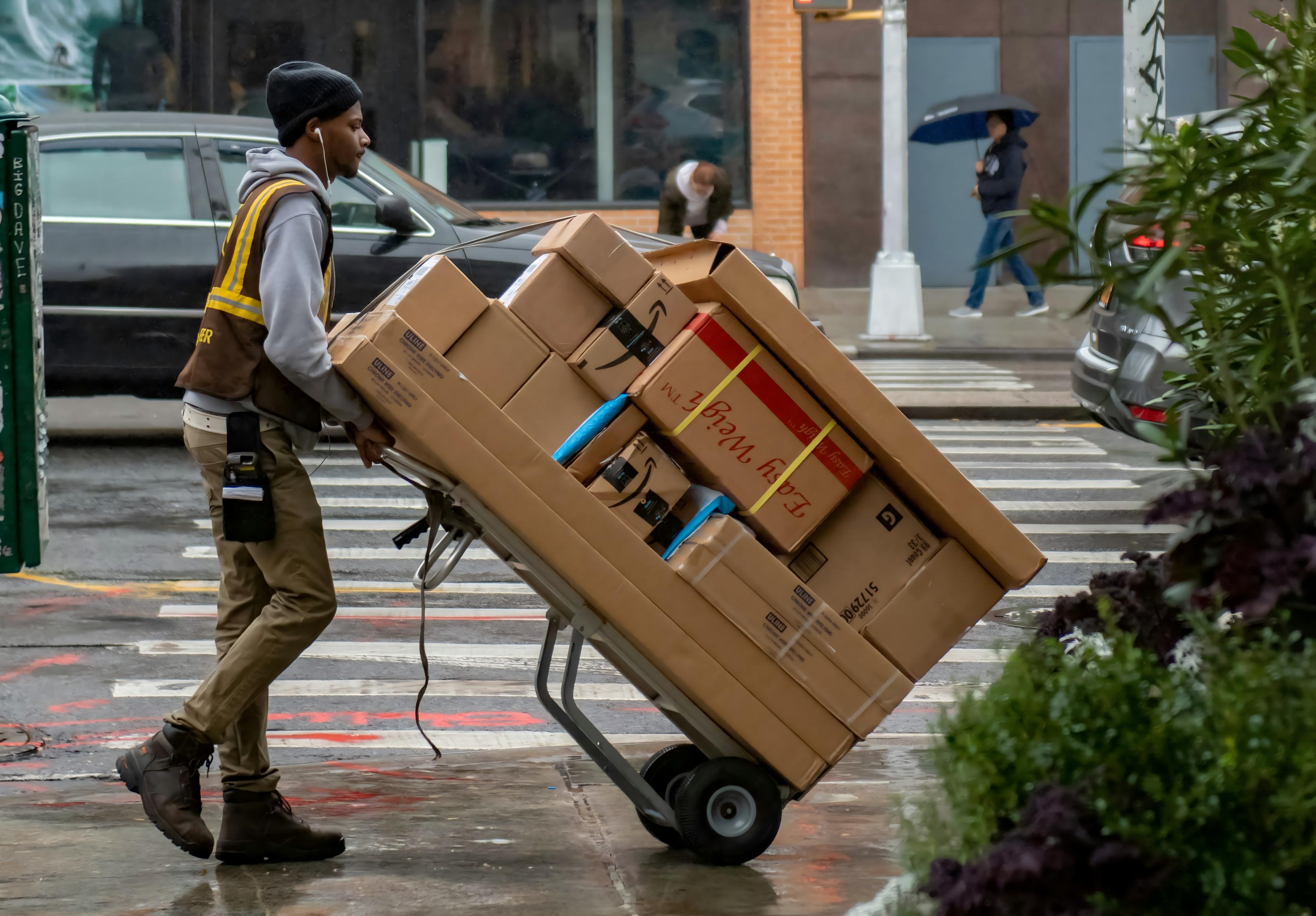 lower shipping cost for small business