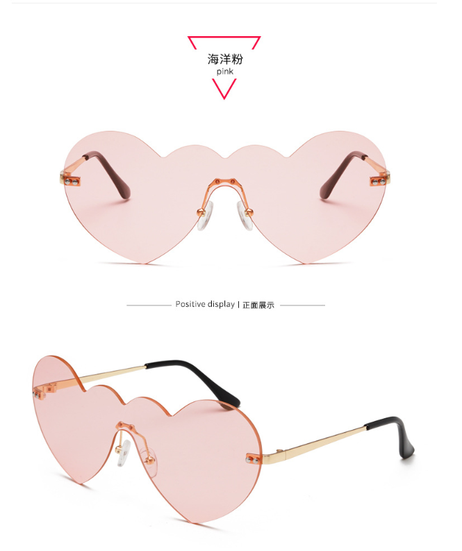 Love Heart Shaped Effect Glasses PC Frame Light Changing Colorful Eyeglasses For Women Night Glasses Party Wear Accessory