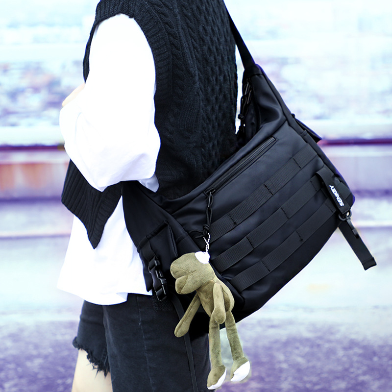 Tide brand ins one shoulder messenger bag street trend oblique shoulder functional bag student