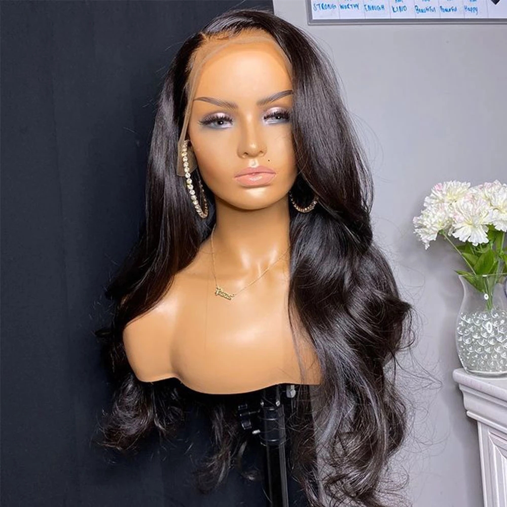 Full-bodied loose waves with layered long silhouette