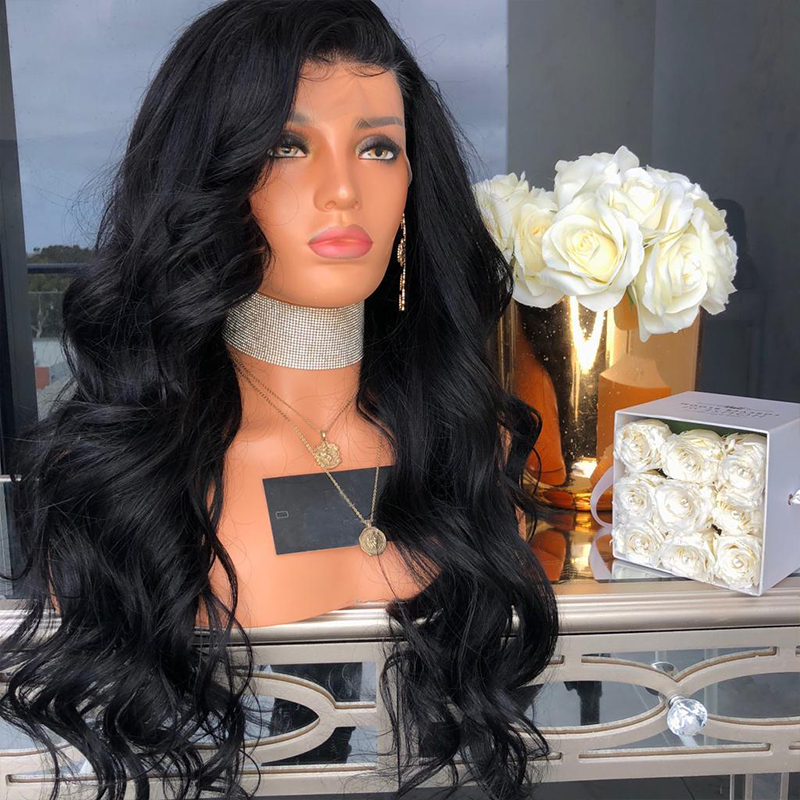 Natural-looking lace front with smooth black waves