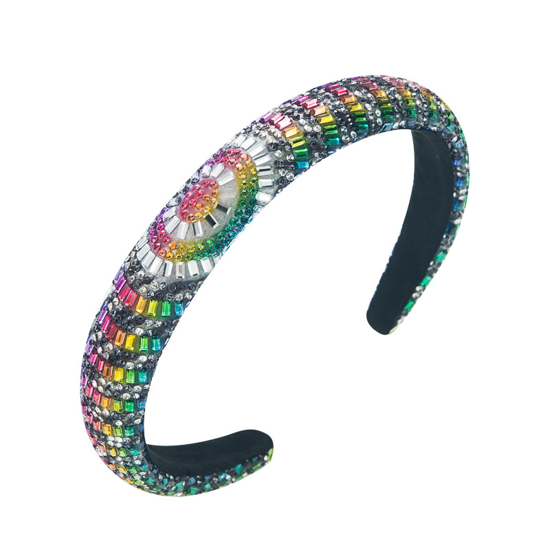 Open-ended French hair hoop full silhouette