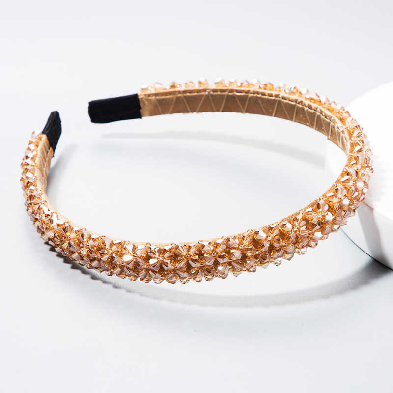Champagne headband profile with thin edge and dark tips