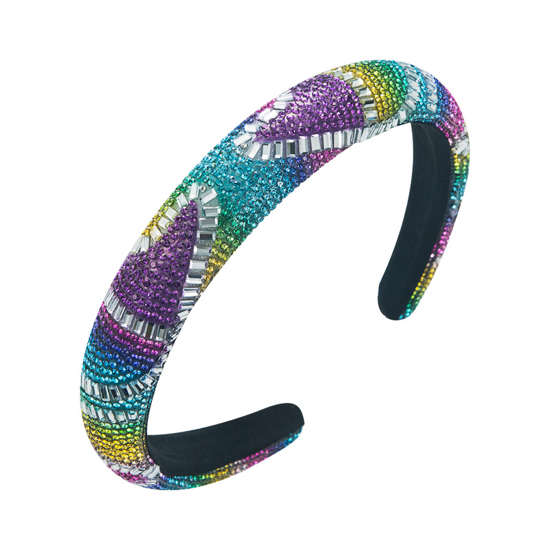 Full padded curved headband showing defined silhouette