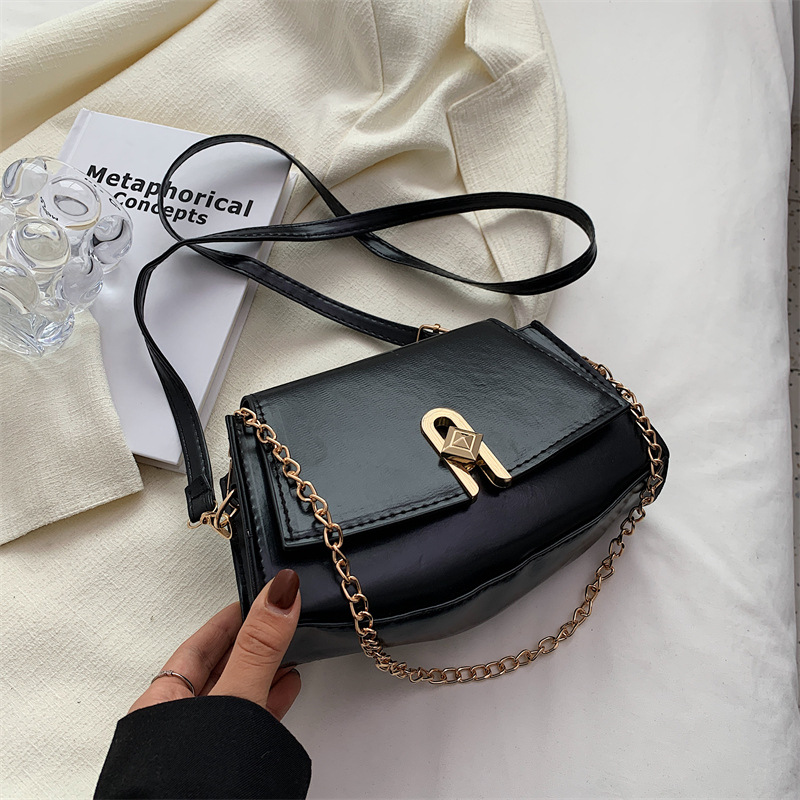Texture Fashion Casual Shoulder Bag Female Spring New Girl Bag Lock Small Square Bag Hand-Held Messenger Bag