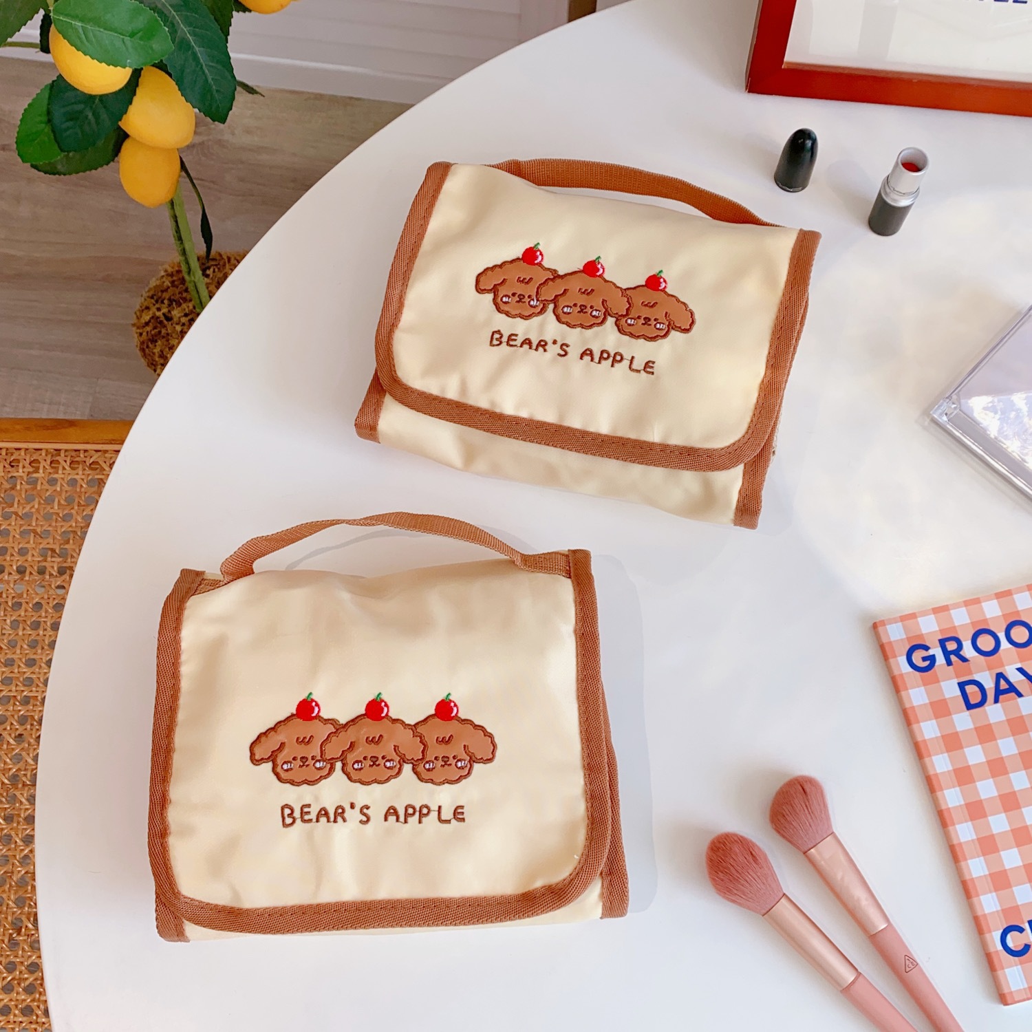 Japanese Style Cute Folding Storage Bag New Simple Multi-Fold Bear Cosmetic Bag Ins Portable Travel Storage Bag