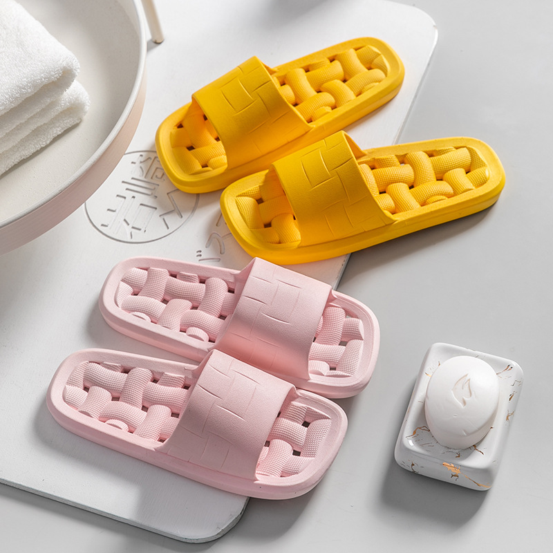 Leaky Slippers Women's Summer Hollow Bathroom Home With Non-Slip Indoor Bath Home Deodorant Sandals And Slippers Men's Summer