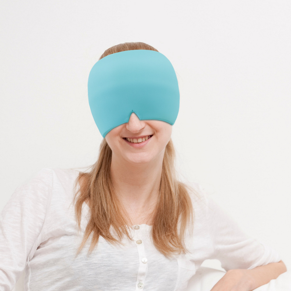 Close-up of dual cooling gel zones inside the mask, showing contoured forehead and eye pockets with blue gel fill