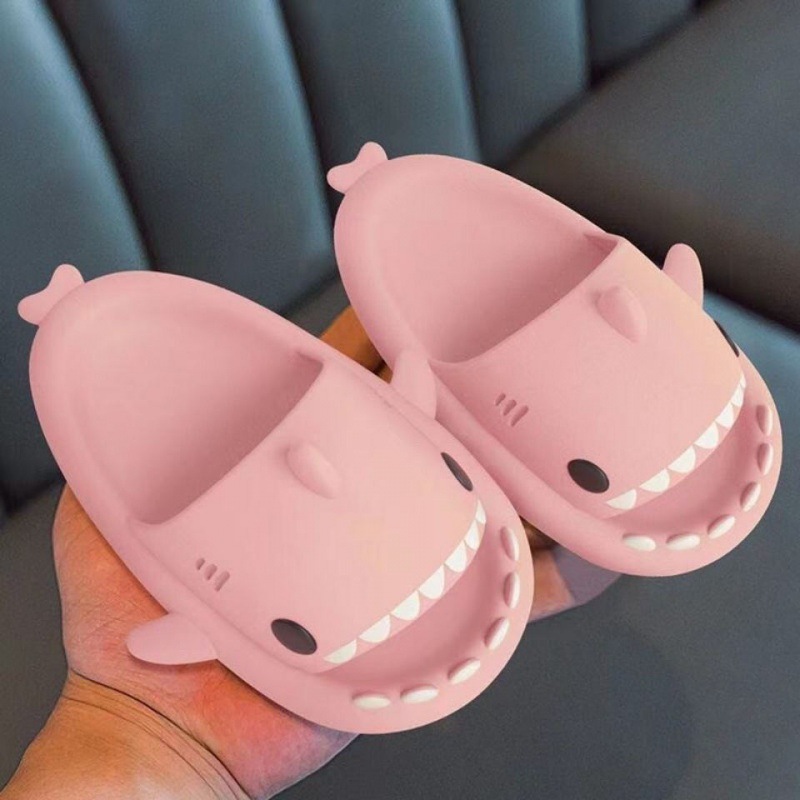 Shark Children's Slippers Summer Boys And Girls Cartoon Indoor Household Non-Slip Bath Baby Sandals And Slippers For Women image 5