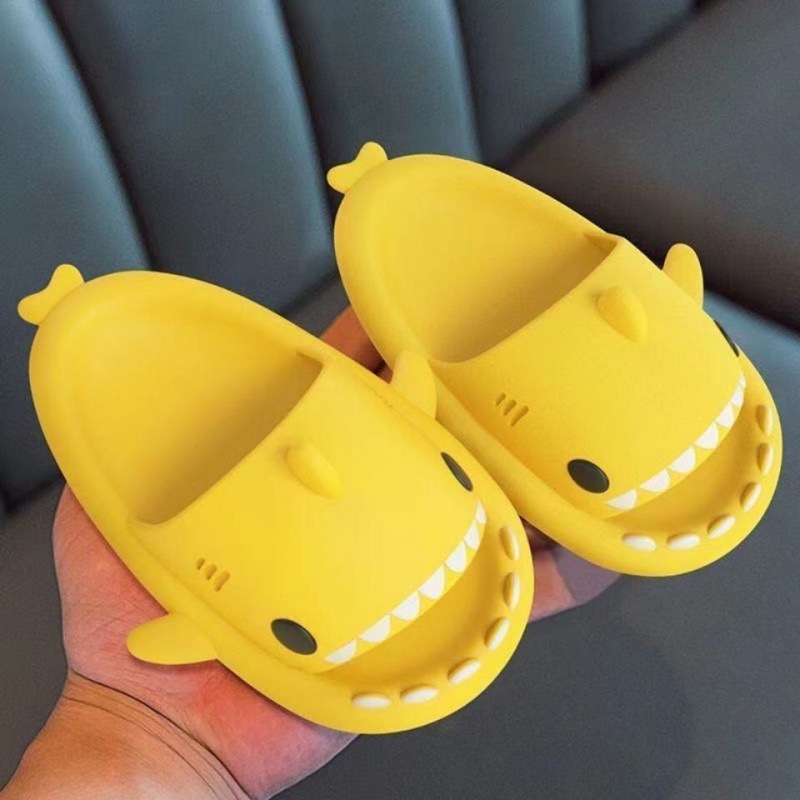 Shark Children's Slippers Summer Boys And Girls Cartoon Indoor Household Non-Slip Bath Baby Sandals And Slippers For Women image 3