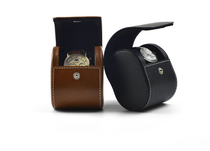Exclusive travel watch box for the discerning collector-4.png