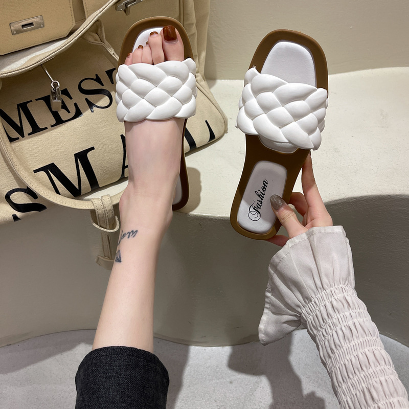 Style Sandals And Slippers Casual All-Match Non-Slip Flat Slipper Women's Outer Wear Sandals image 4