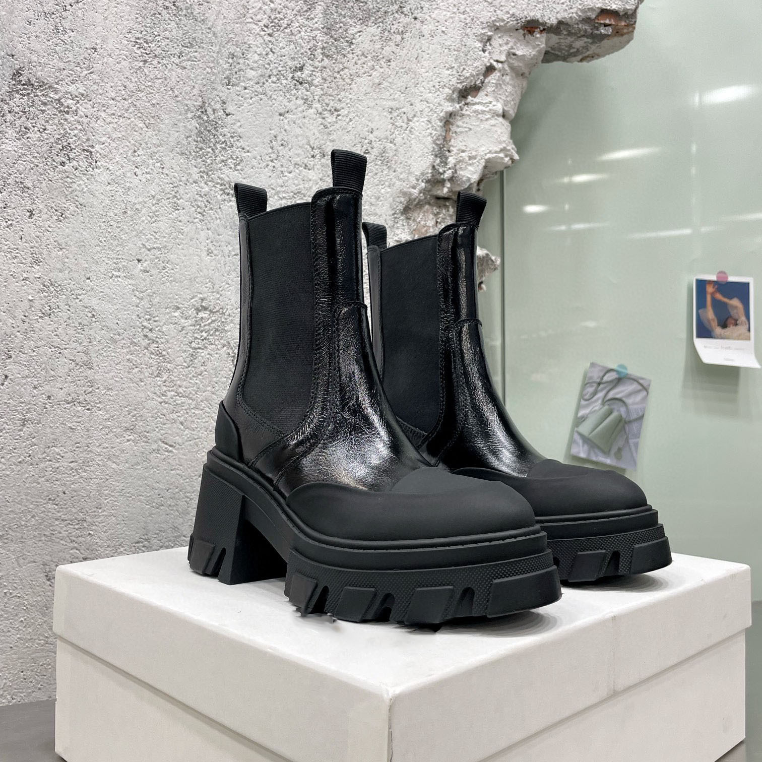 Thick Sole Hight Increasing Chelsea Boots Women Real Leather Mixed Colors Martin Boots Round Toe Elastic Band Ankle Boots image 5