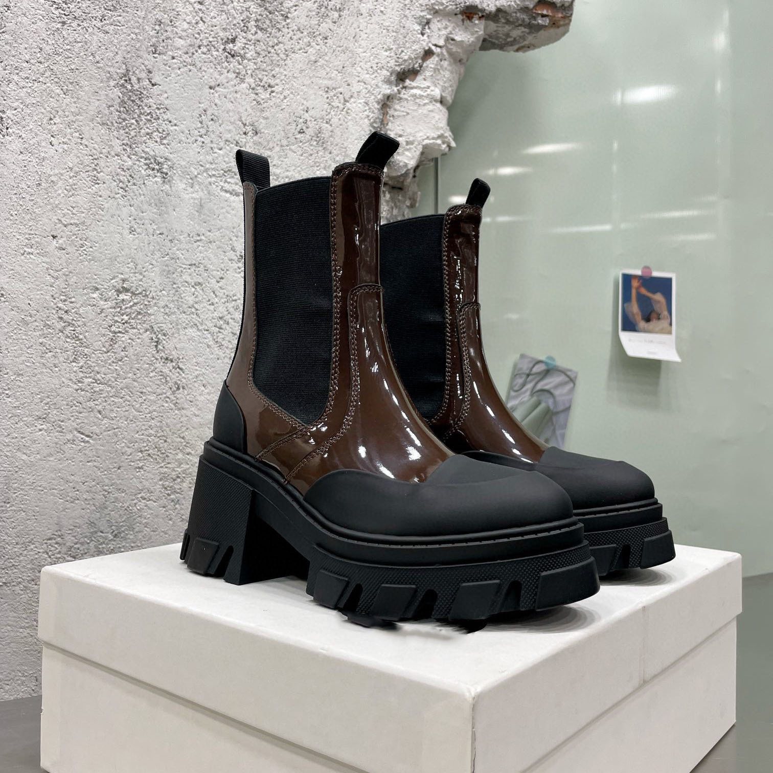 Thick Sole Hight Increasing Chelsea Boots Women Real Leather Mixed Colors Martin Boots Round Toe Elastic Band Ankle Boots image 3