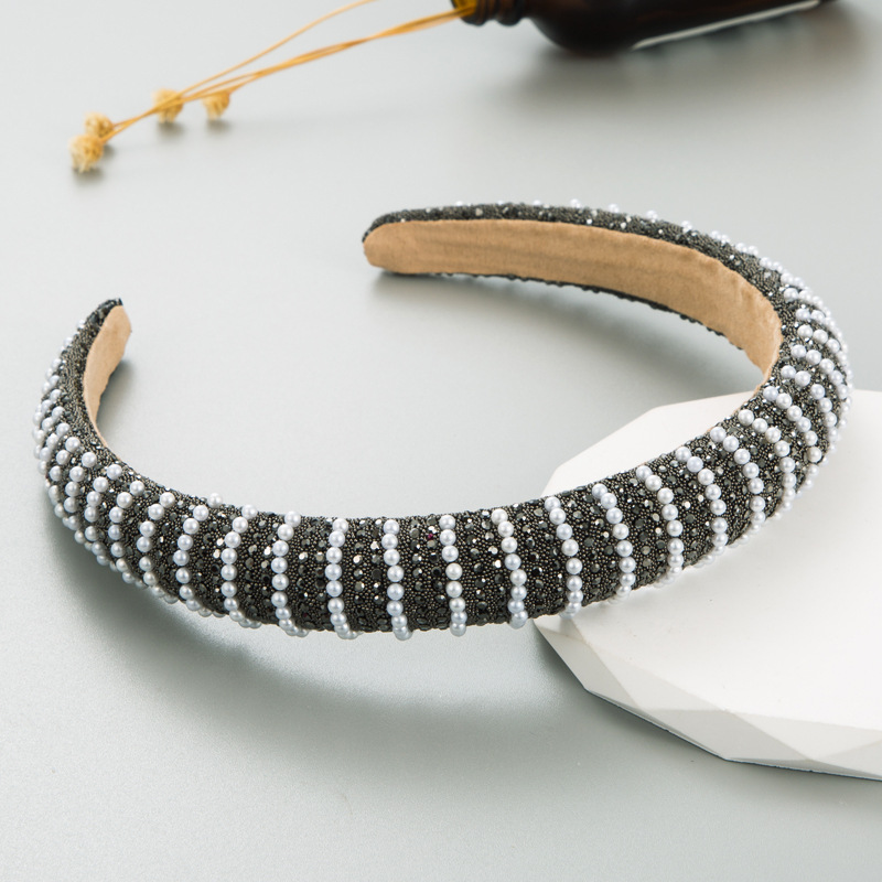 Fabric-covered inner band shown in angled view