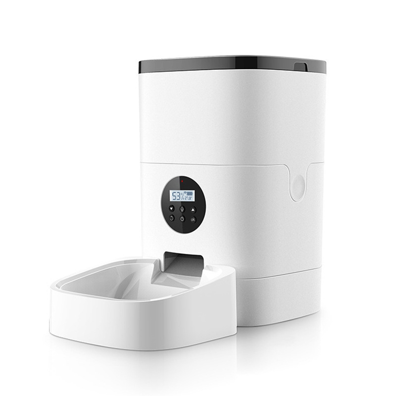 The Smartphone APP Of Pet Feeder Controls The Intelligent Automatic Feeding Machine 4L For Regular
