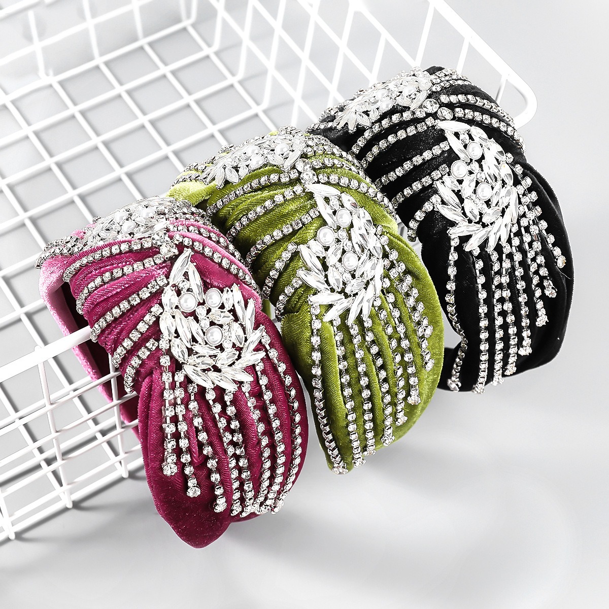 Autumn And Winter New Style Gold Velvet Cloth Cloth Diamond Inlaid Flower Hair Hoop Women's Wide