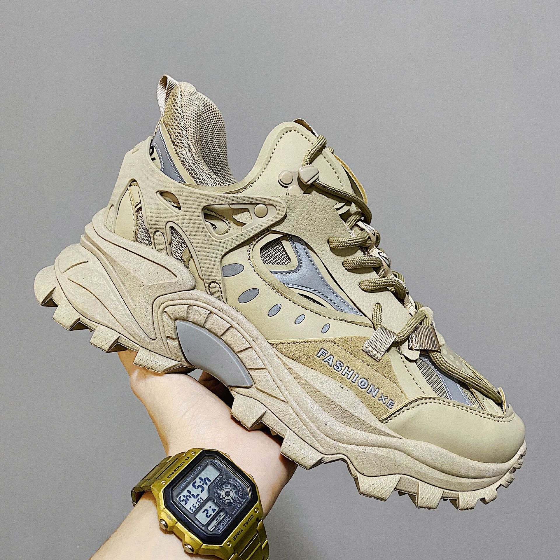 Men's Ins Shoes Thick Soled High Korean Version With Luminous Men's Sneakers image 3