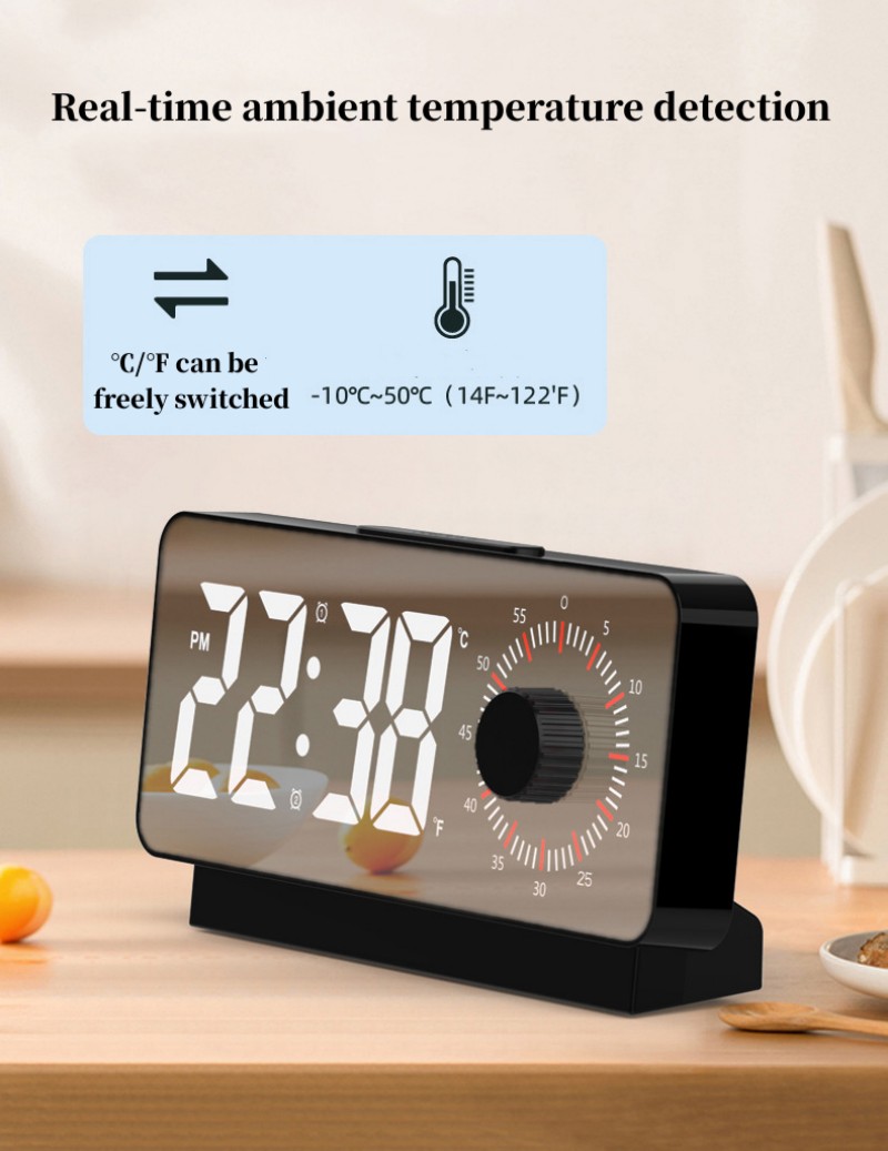Real tine ambient temperature detection table top clock