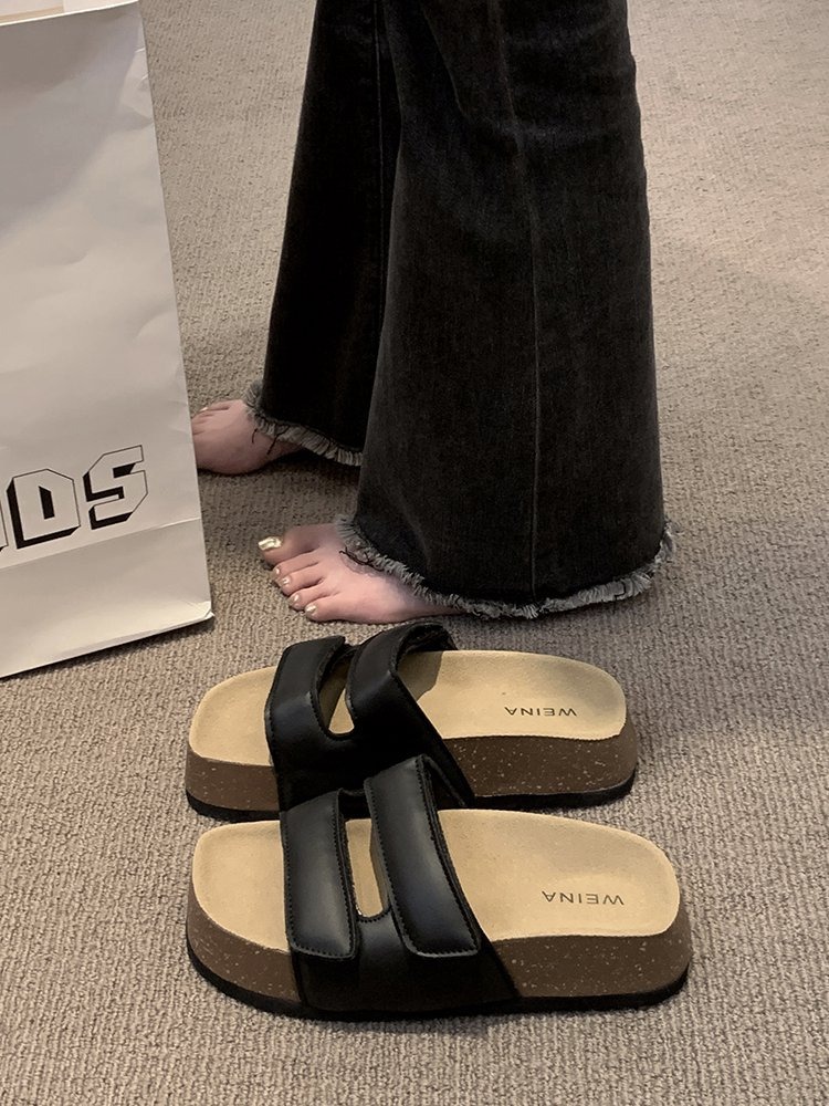 Thick Soled Retro One Line Slippers for Women's Summer Outerwear Flat Bottomed Comfortable Slippers image 3