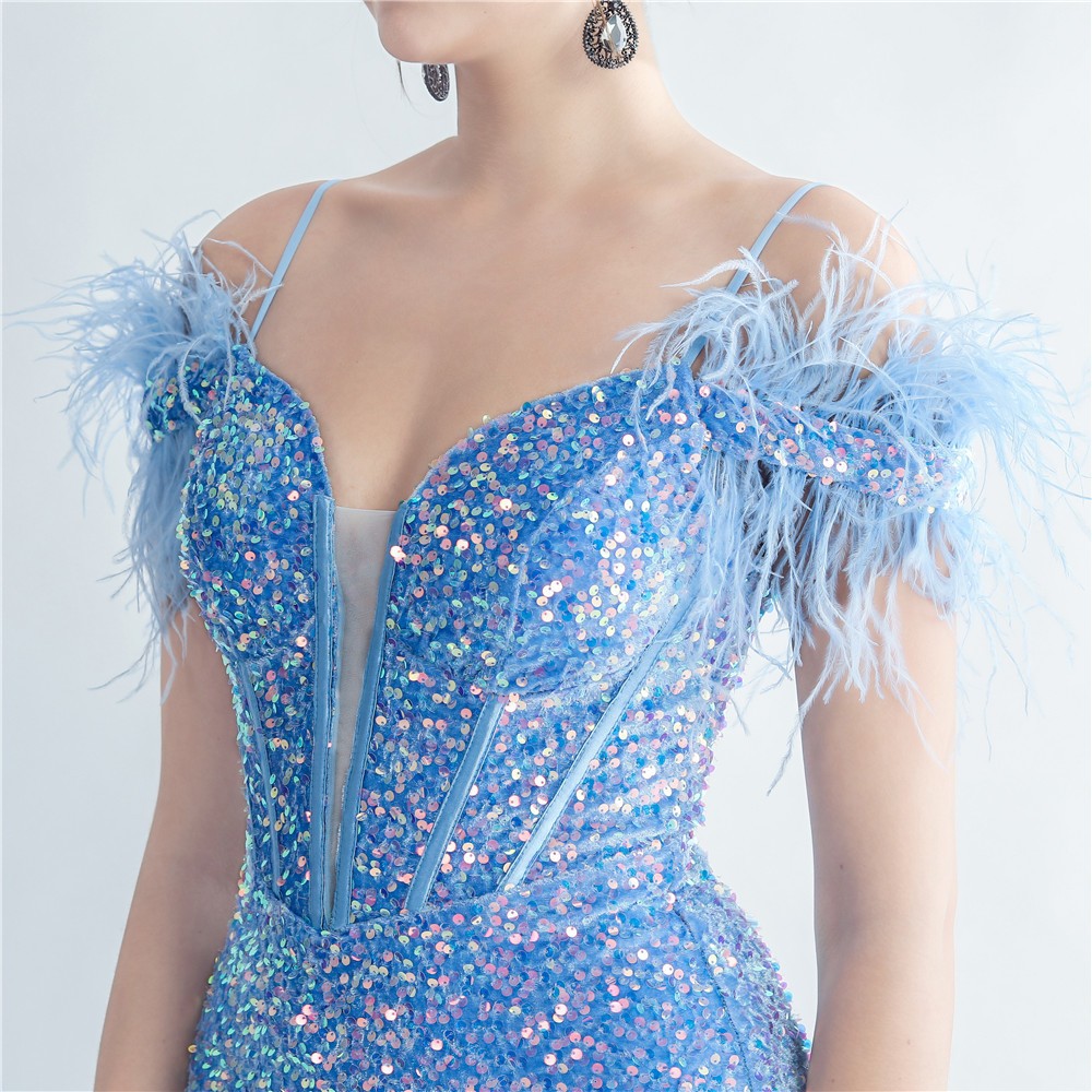 Exclusive mermaid evening dress with sequins and ostrich feathers-15.webp