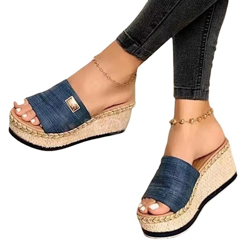 Women's sandals, casual sponge cake, sloping heels, and wearing sandals outside image 5