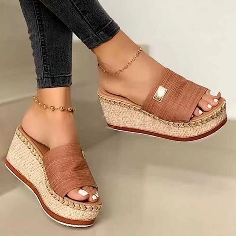 Women's sandals, casual sponge cake, sloping heels, and wearing sandals outside image 8