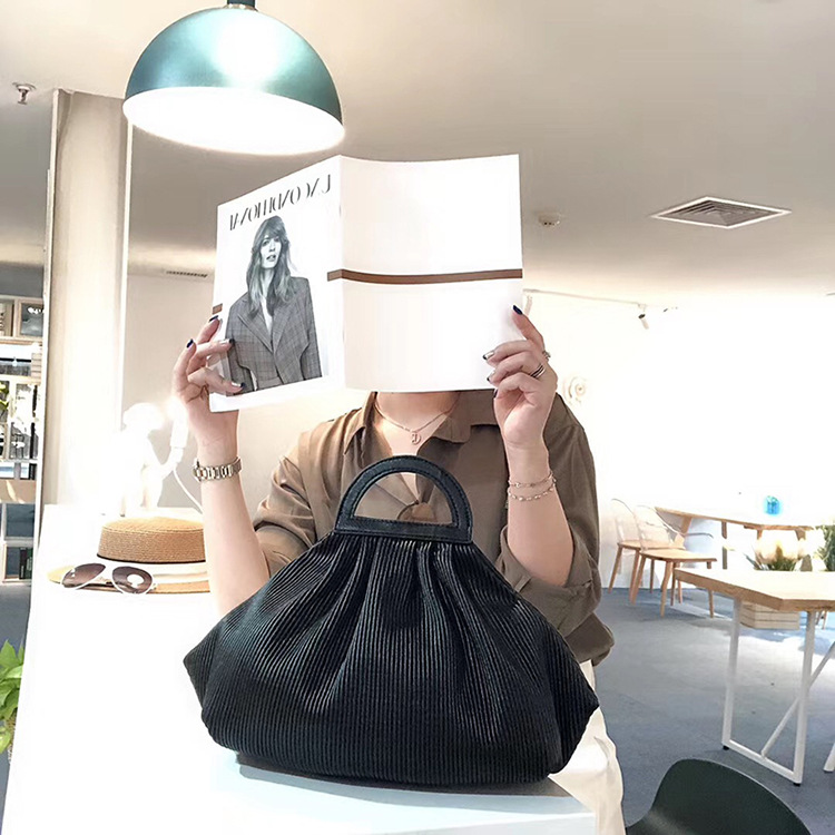 DB7FD8F425D381CDF204EB6EB1133DD1.jpg 17311709461_1515875530.jpg