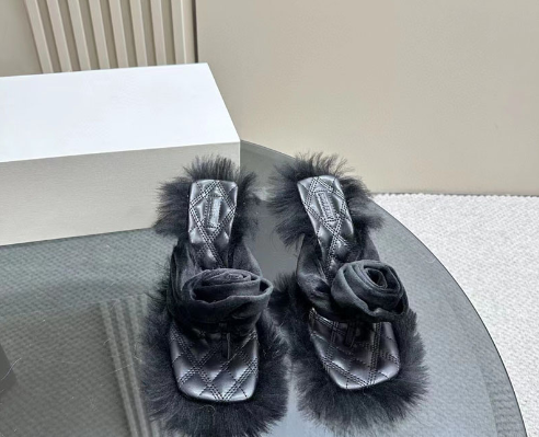 Summer Sexy Flowers Women's Fur Sandals Square Split Toe Sexy Plush Edge High Heel Slippers Brand Casual Women's Slides image 7
