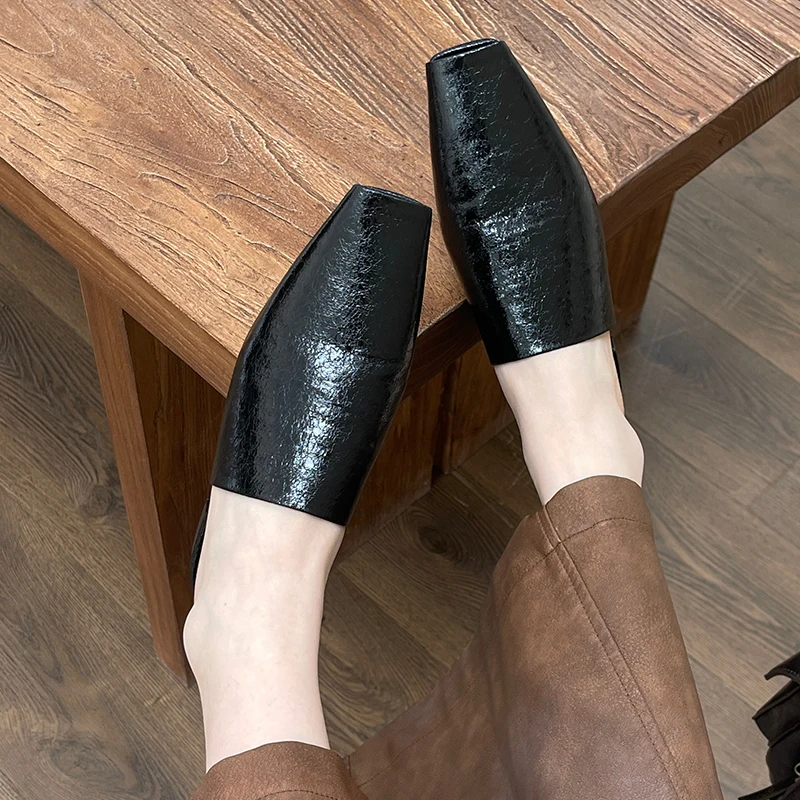 Beach Female Slides Slippers Ladies Sandals Shoes Shallow Footwear Golden Women Flats Slippers Mules 2024 Summer image 6