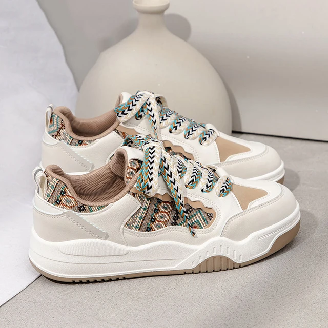 Women's Shoes Spring Casual Thick Sole Designer Sneakers Girls Breathable Lace-up Colorful Ladies Shoes Women Sneakers