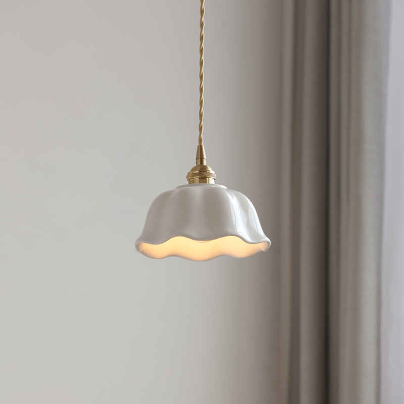 Modern Minimalist Dining Room Pendant Light Japanese Simple Solid Wood Pendant Light Fresh Single
