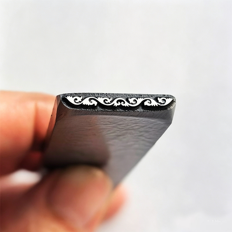 SKU-11-8号花边纹3x19mm.jpg