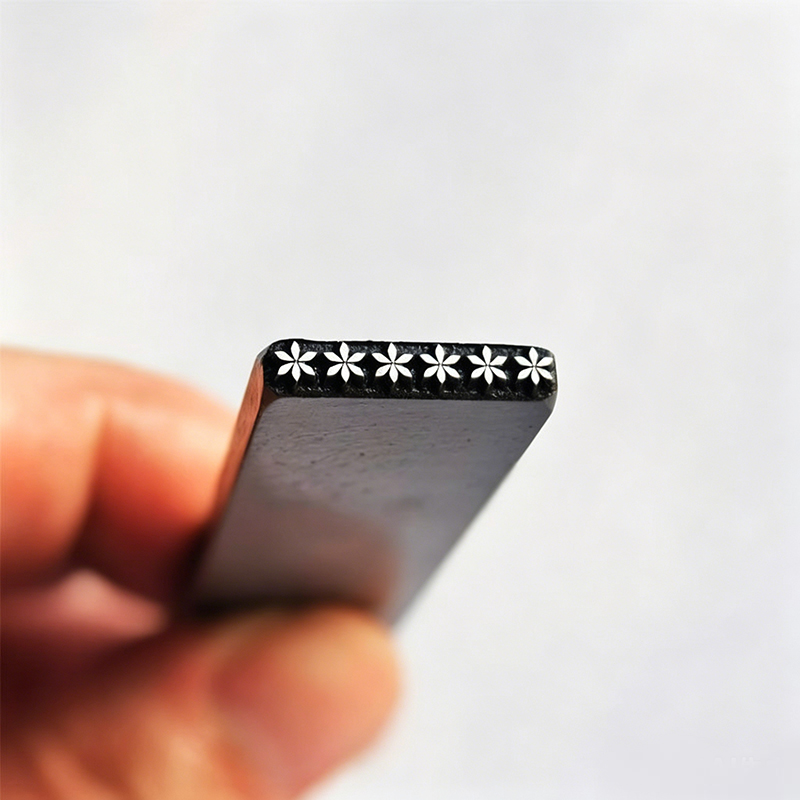 SKU-07-7号花边纹3x19mm.jpg