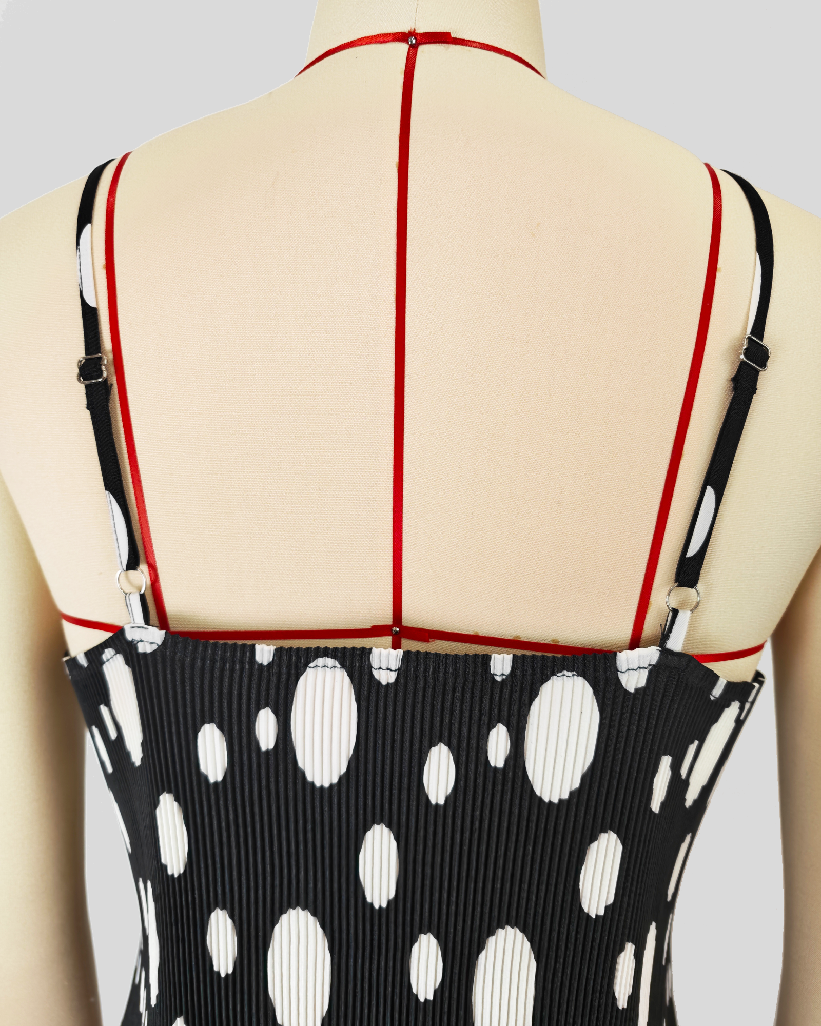 C602B8EF6F225ACD587DE2D196FF95EF.png