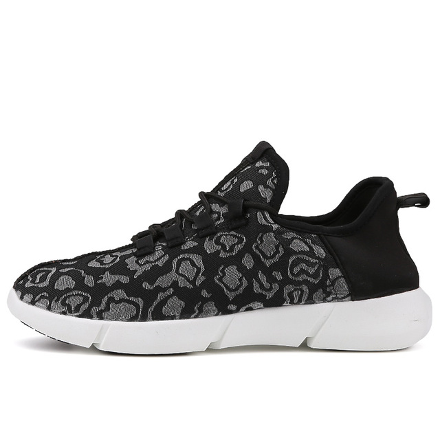 Summer Led Fiber Optic Shoes for Girls Boys Men Women USB Recharge Glowing Sneakers Man Light Up Shoes Sports Shoes image 7