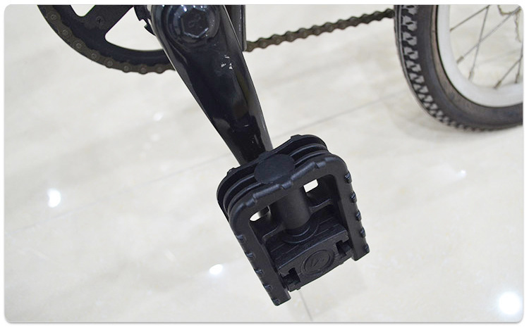 2717576634_1092052767