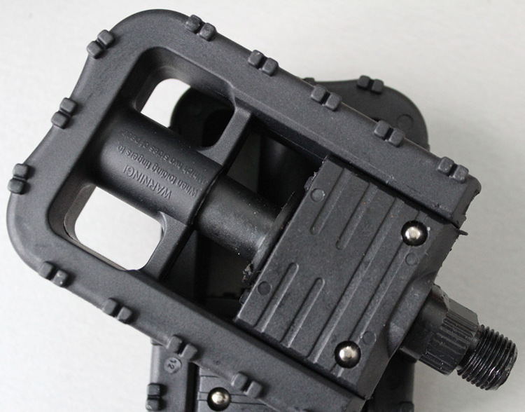 2715772271_1092052767