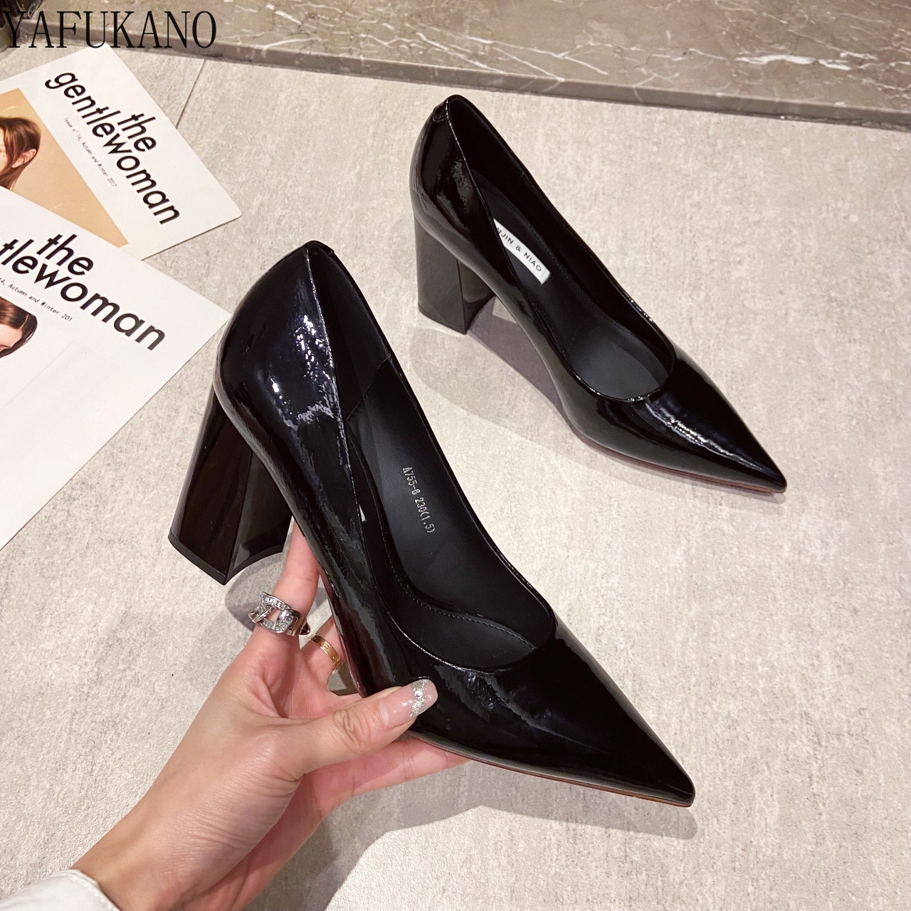 Fairy Lake Blue Spring And Summer Pointed Toe Shallow Mouth Patent Leather Thick Heel Professional Work Shoes image 19