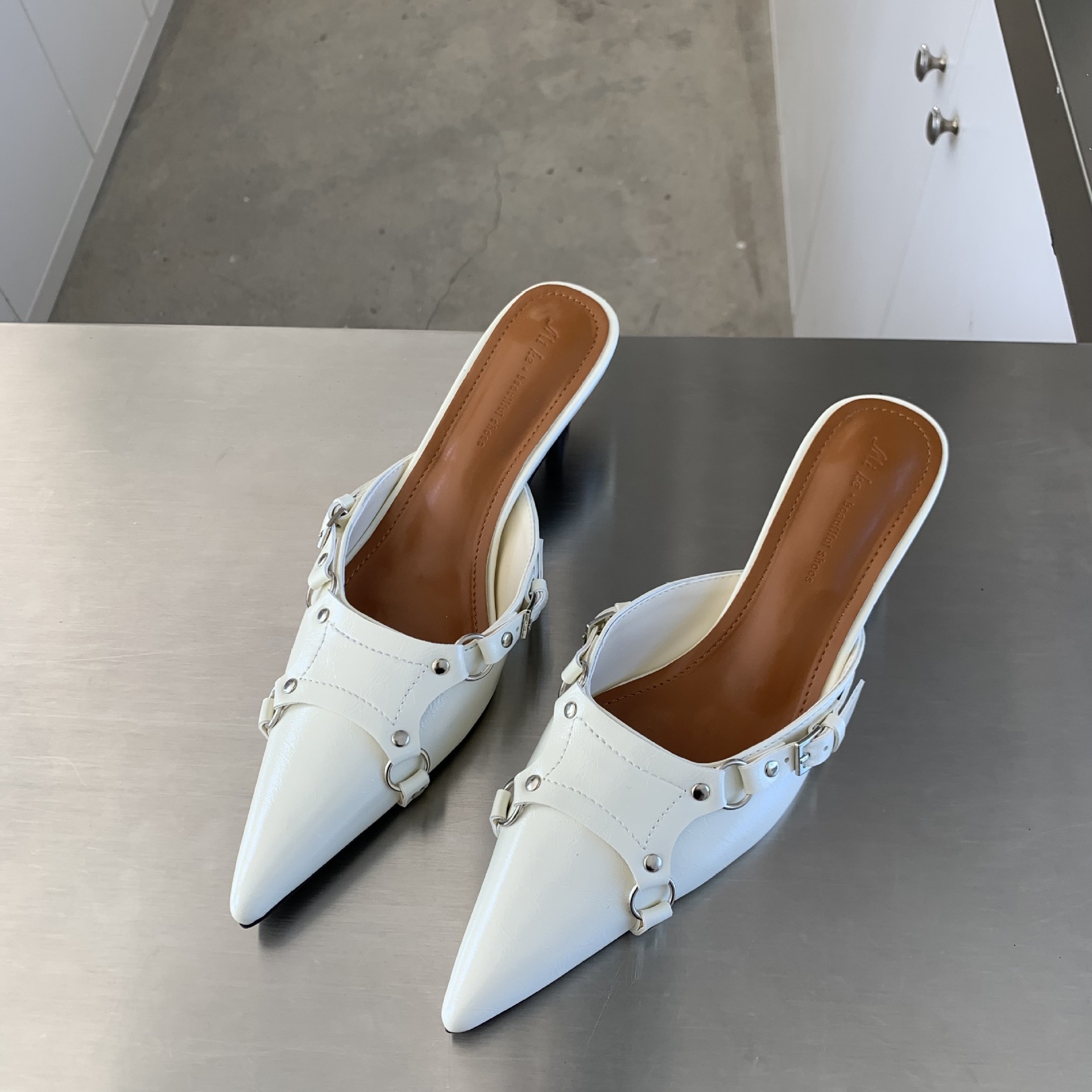 Rivet High-Heeled Shoes Lady Woman's Slippers Slides Pointed Toe Low Cover Rome Basic PU Fabric