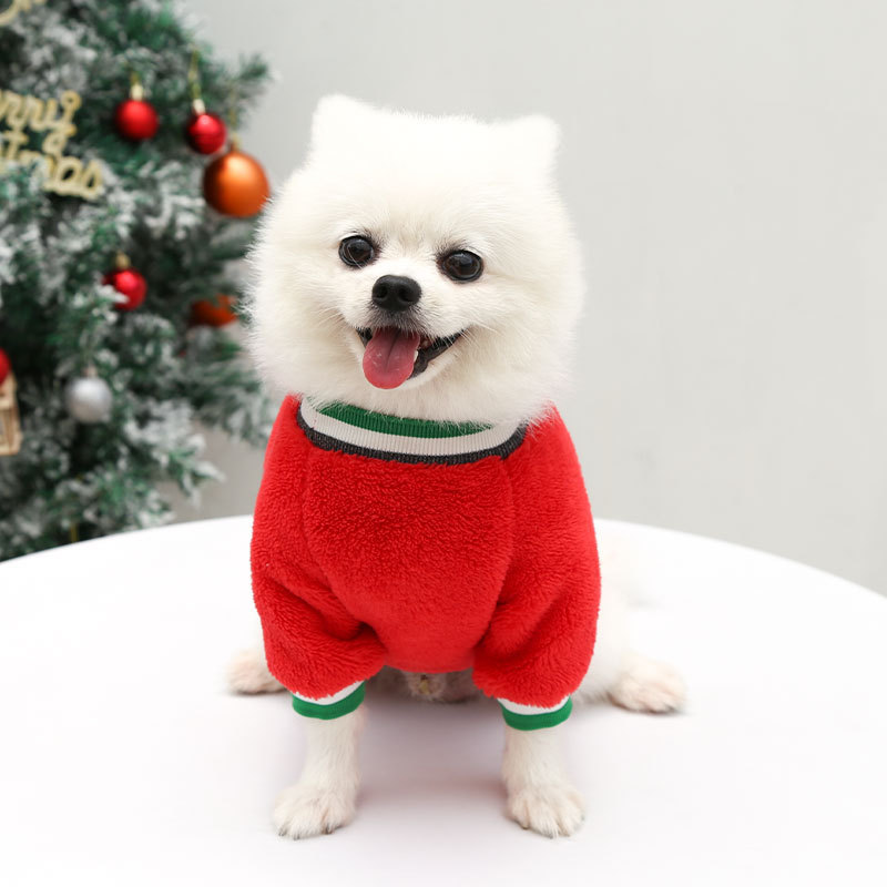 Stay warm and stylish this holiday season with this cozy Comfy Fleece Christmas Pet Sweater! Made with a fleece material, it's sure to keep your pet nice and toasty as they trot through the winter wonderland. Deck your furry friend out for the festive season!
