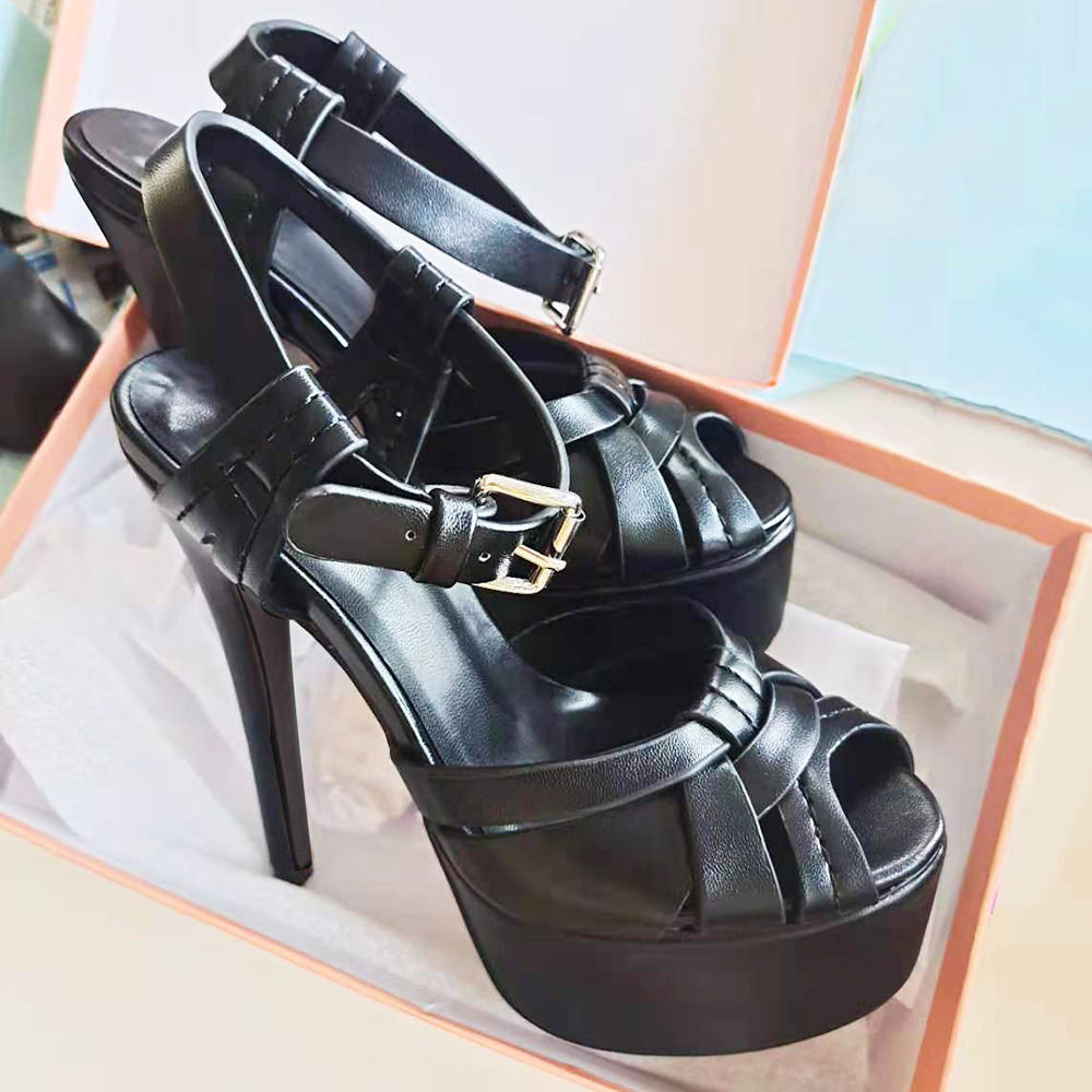 Platform sandals (6).jpg