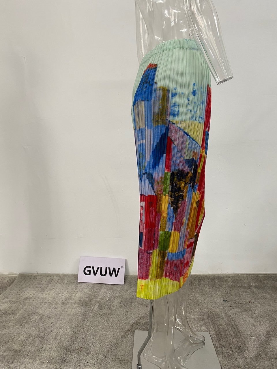 lQDPJwsZG_quVM7NBQDNA8CwaeOn7Q84xKQEJq0QYADOAA_960_1280.jpg