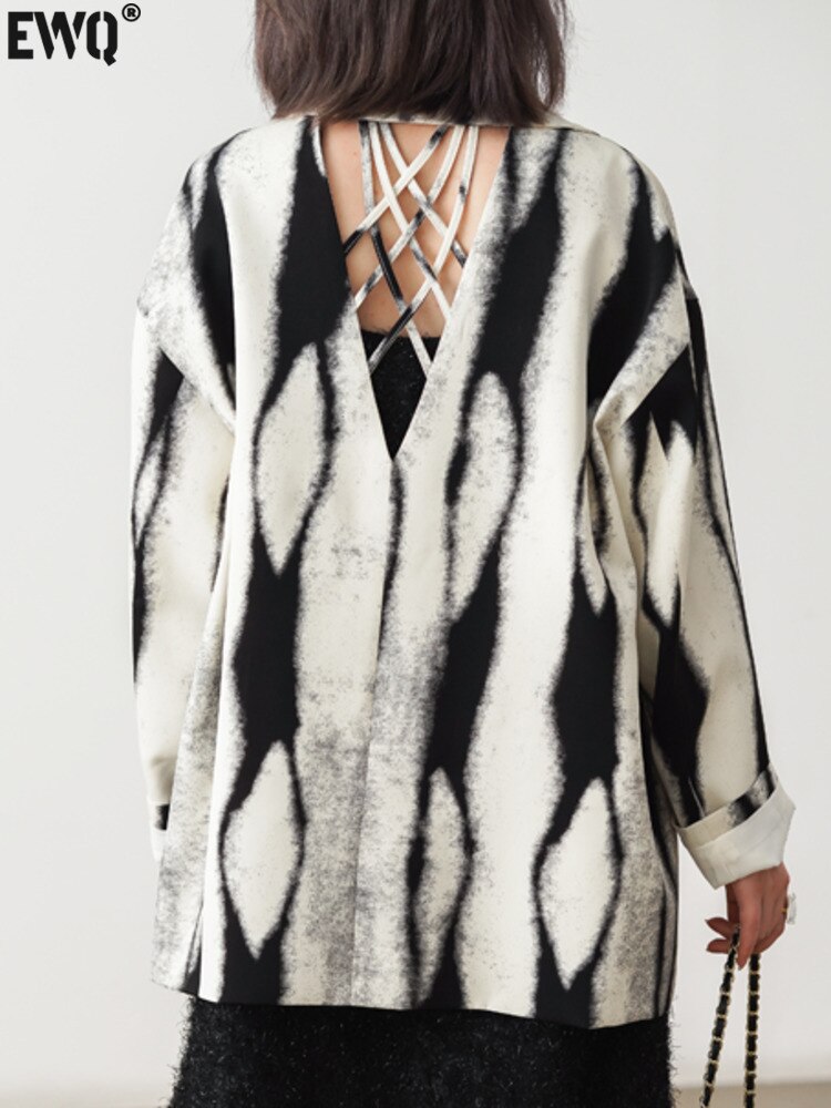 [EWQ] Back Hollow Out Woven Thin Blazer Coat Women Fashion White Black Contrast Color Suit Jacket