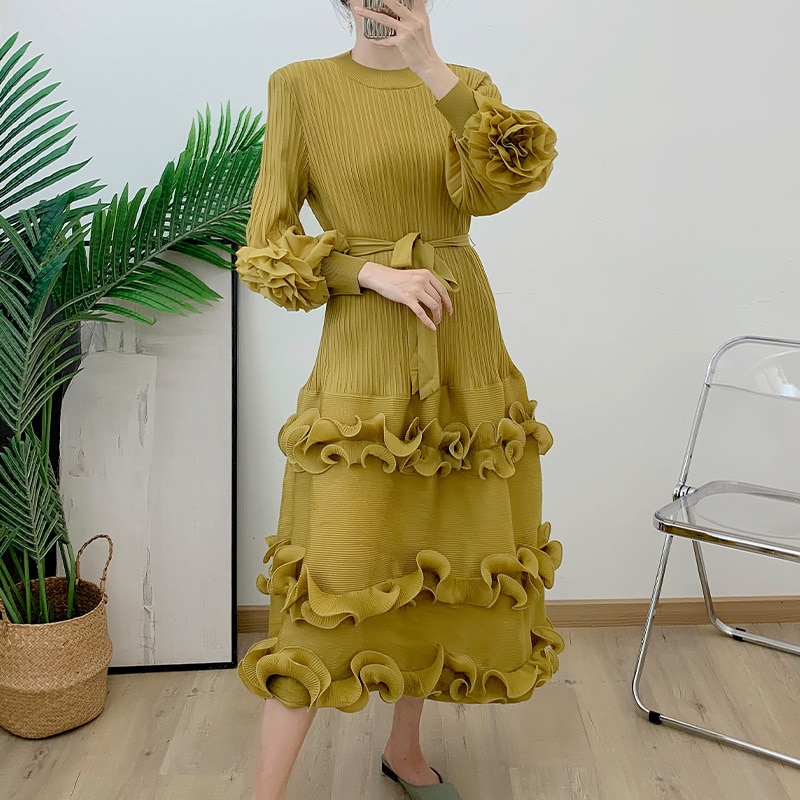 Miyake Pleated Dress Women's 2022 Summer High end Loose Wood Ear Lace Up Fashion Design Long Dresses