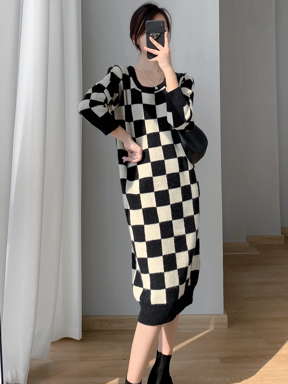 O-neck Long Sleeves Knitted Loose Plaid Dress